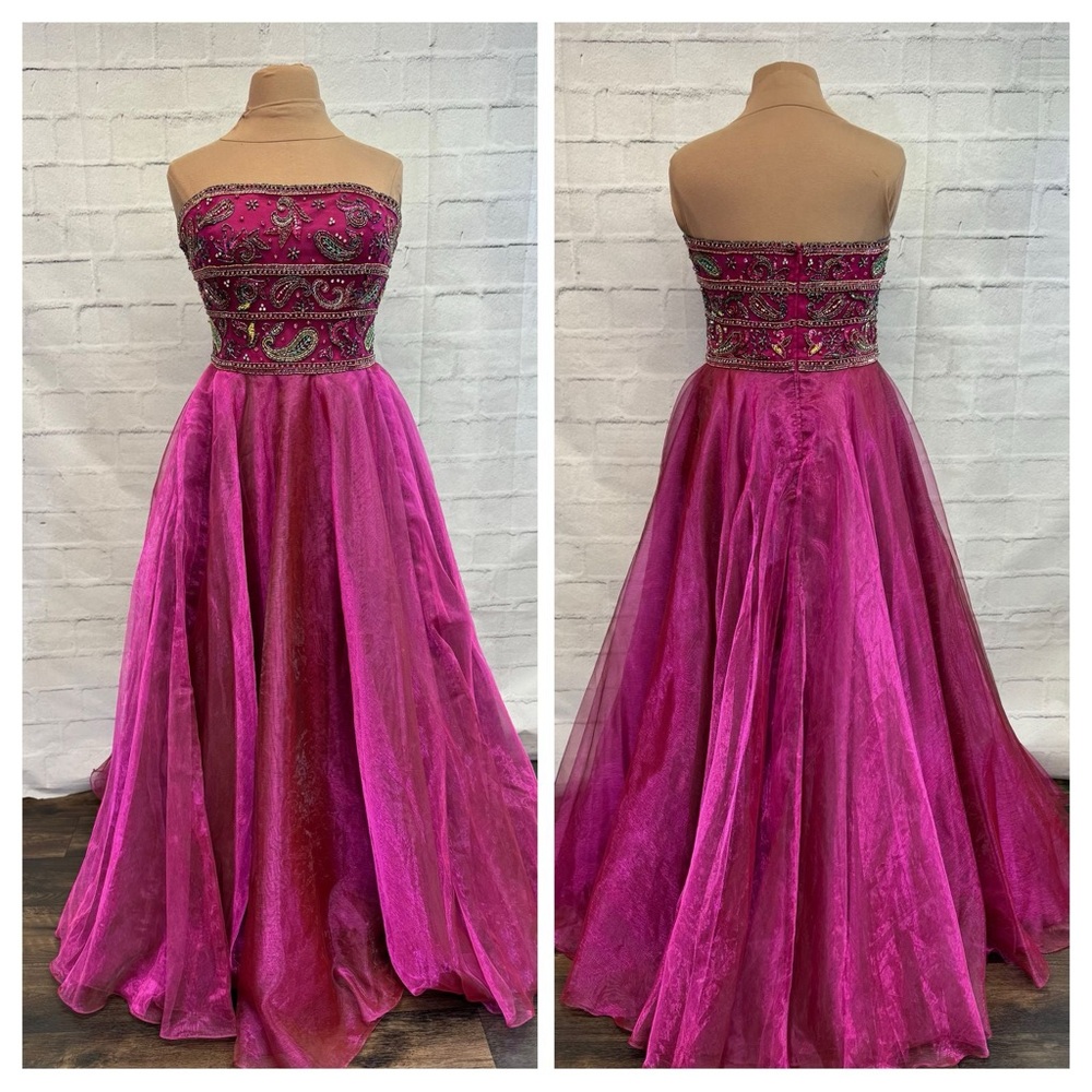 NWOT Long Formal, Size 20 Magenta Sherri Hill 50957